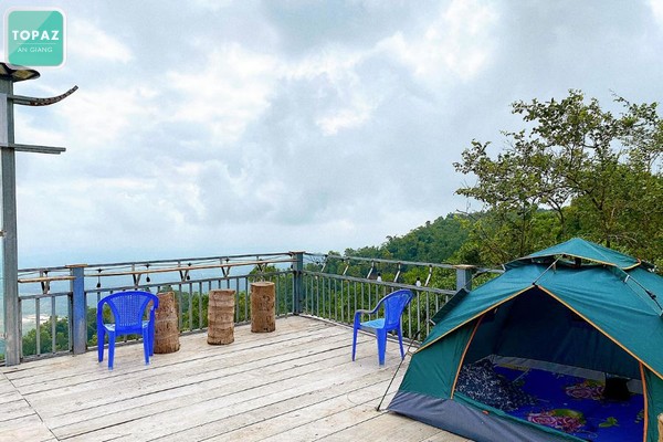 Góc camping giản dị nhưng bình yên đến nao lòng của Phú Sĩ Homestay & Seafood Núi Cấm