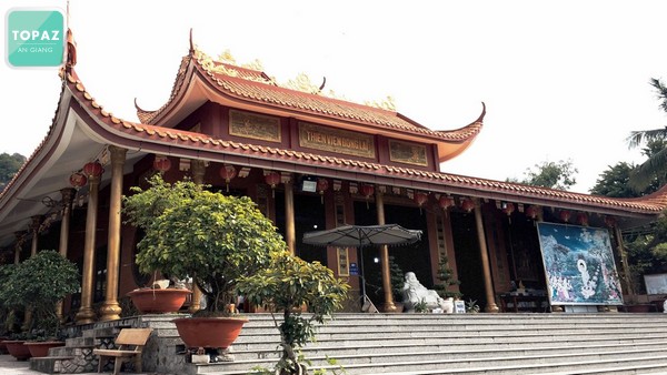 Năm 1999, chùa được trùng tu và xây dựng lại với kiến trúc uy nghi, tráng lệ