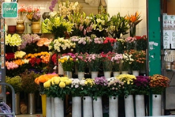 Cửa hàng hoa tươi Đồng Nội tại An Giang đã trở nên quen thuộc đối với giới trẻ ở Long Xuyên
