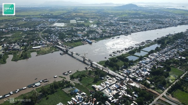 Dòng chảy con sông Hậu - An Giang