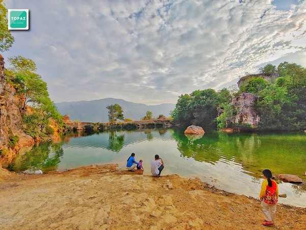 Cắm trại qua đêm tại Hồ Đá Đồi